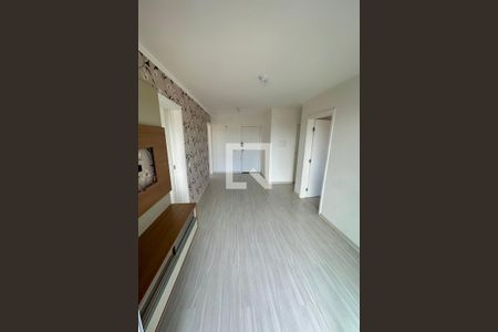 Sala de apartamento para alugar com 2 quartos, 57m² em Serraria, São José