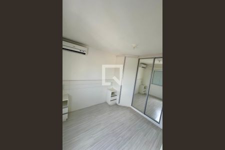 Quarto 1 de apartamento para alugar com 2 quartos, 57m² em Serraria, São José
