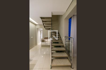 Sala de apartamento para alugar com 3 quartos, 153m² em Funcionários, Belo Horizonte
