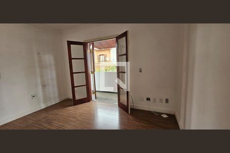 Casa à venda com 4 quartos, 277m² em Alphaville, Santana de Parnaíba