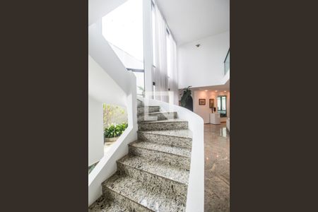 Escada de apartamento à venda com 2 quartos, 582m² em Residencial Zero (tambore), Santana de Parnaíba