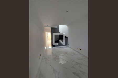Casa à venda com 3 quartos, 108m² em Vila Ré, São Paulo