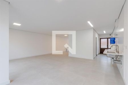 Casa à venda com 4 quartos, 291m² em Jardim Prudência, São Paulo