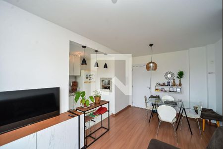 Sala de apartamento para alugar com 2 quartos, 72m² em Passo D’areia, Porto Alegre