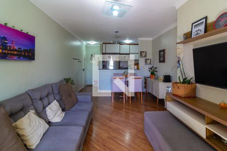 Sala de apartamento à venda com 3 quartos, 74m² em Usina Piratininga, São Paulo
