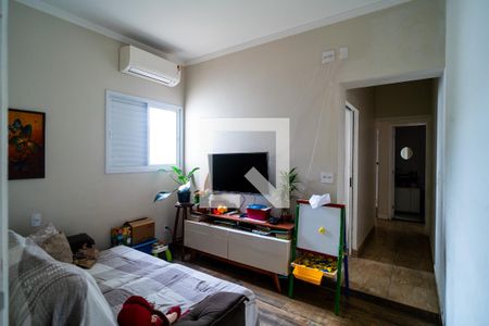 Sala de TV de casa de condomínio para alugar com 4 quartos, 160m² em Aparecidinha, Sorocaba