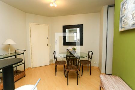 Sala de apartamento para alugar com 1 quarto, 43m² em Vila Suzana, São Paulo