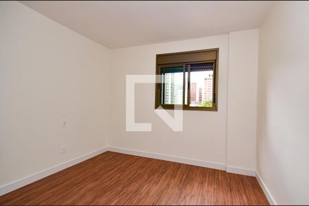 Quarto  de apartamento à venda com 2 quartos, 70m² em Lourdes, Belo Horizonte