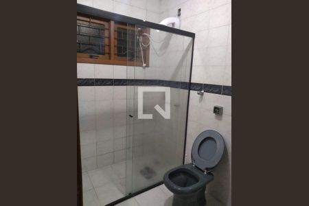 Banheiro 2 de casa à venda com 4 quartos, 200m² em Jardim Sabará, Porto Alegre