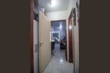 Corredor de apartamento à venda com 1 quarto, 41m² em Menino Deus, Porto Alegre