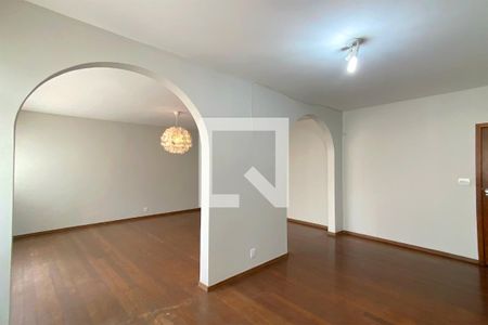Sala de apartamento à venda com 4 quartos, 180m² em Santo Antônio, Belo Horizonte