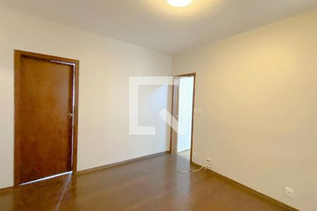 Sala de Estar de apartamento à venda com 4 quartos, 180m² em Santo Antônio, Belo Horizonte