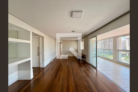 Sala de apartamento à venda com 3 quartos, 138m² em Santo Amaro, São Paulo