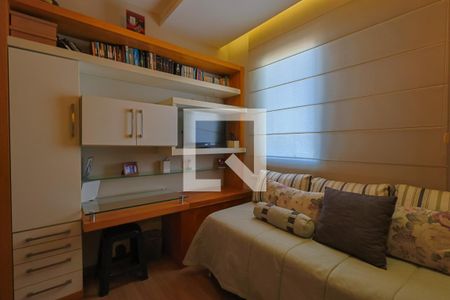 Quarto 1 de apartamento à venda com 4 quartos, 246m² em Nova Floresta, Belo Horizonte