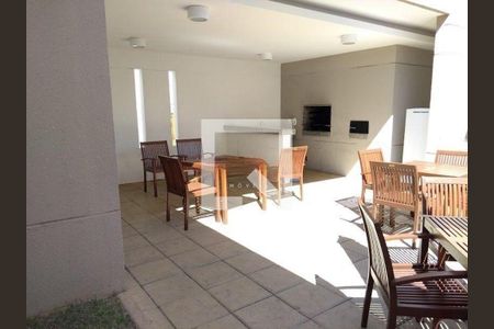 Apartamento à venda com 2 quartos, 60m² em Jardim Guairaca, São Paulo