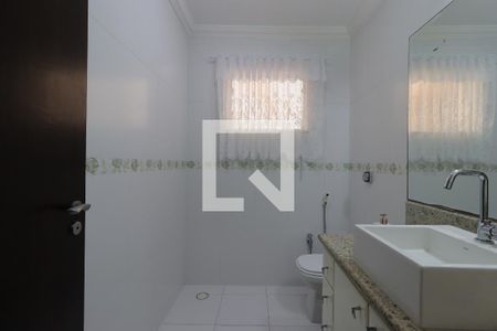 Lavabo 1 de casa à venda com 3 quartos, 247m² em Parque das Nações, Santo André