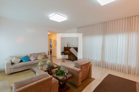 Sala de casa para alugar com 4 quartos, 350m² em Jardim Atlântico, Belo Horizonte