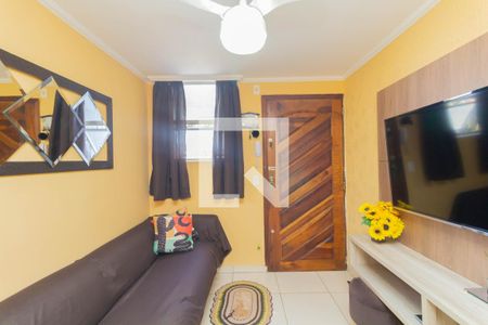 Sala de apartamento à venda com 3 quartos, 56m² em Conjunto Residencial José Bonifácio, São Paulo