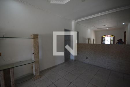Sala de casa para alugar com 4 quartos, 280m² em Campo Grande, Rio de Janeiro