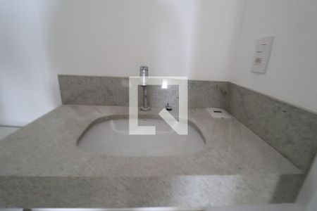 Lavabo de apartamento para alugar com 3 quartos, 137m² em Tubalina, Uberlândia