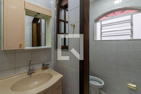 Lavabo de casa para alugar com 3 quartos, 270m² em Jardim Las Vegas, Guarulhos