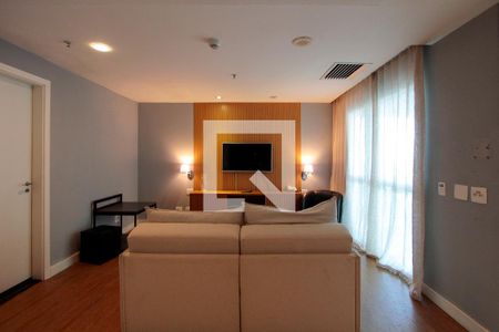 Sala de apartamento à venda com 1 quarto, 60m² em Barra da Tijuca, Rio de Janeiro