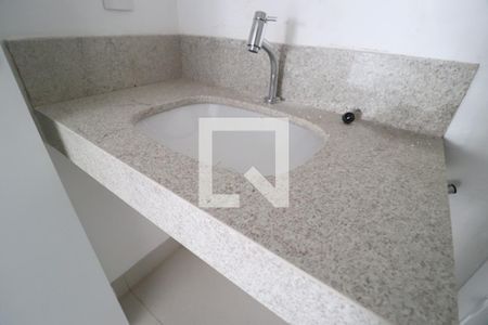 Lavabo de apartamento para alugar com 3 quartos, 137m² em Tubalina, Uberlândia