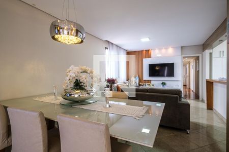 Sala de apartamento à venda com 4 quartos, 135m² em Cidade Nova, Belo Horizonte