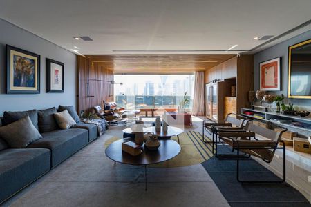 Sala de apartamento à venda com 3 quartos, 252m² em Real Parque, São Paulo