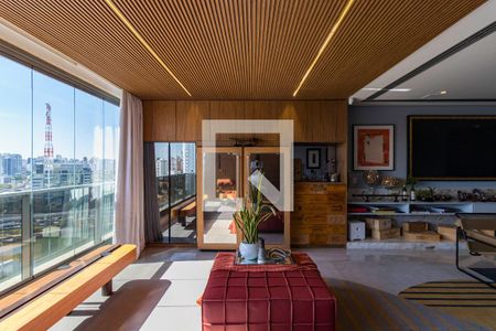 Sala de apartamento à venda com 3 quartos, 252m² em Real Parque, São Paulo