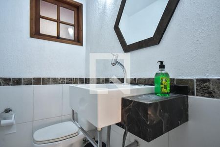 Lavabo de casa de condomínio para alugar com 4 quartos, 300m² em Chácara Nossa Senhora do Bom Conselho, São Paulo