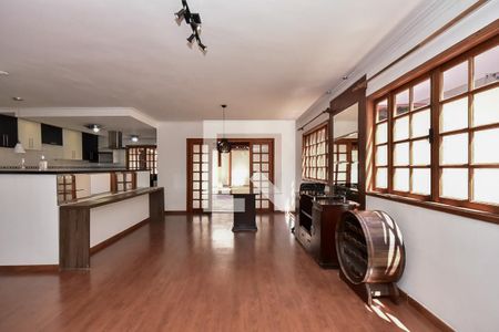 Sala de casa de condomínio para alugar com 4 quartos, 300m² em Chácara Nossa Senhora do Bom Conselho, São Paulo