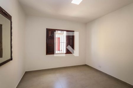 Quarto de casa à venda com 2 quartos, 120m² em Jardim Monte Alegre, Taboão da Serra