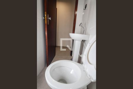 Lavabo de casa à venda com 2 quartos, 120m² em Jardim Monte Alegre, Taboão da Serra