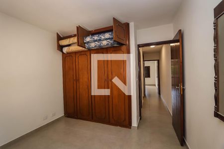 Quarto de casa à venda com 2 quartos, 120m² em Jardim Monte Alegre, Taboão da Serra
