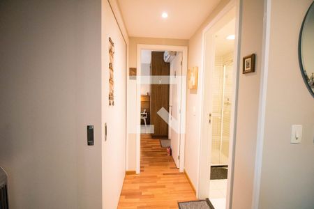 Corredor de apartamento à venda com 2 quartos, 60m² em Brooklin, São Paulo