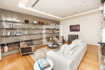 Apartamento à venda com 5 quartos, 714m² em Paraíso do Morumbi, São Paulo