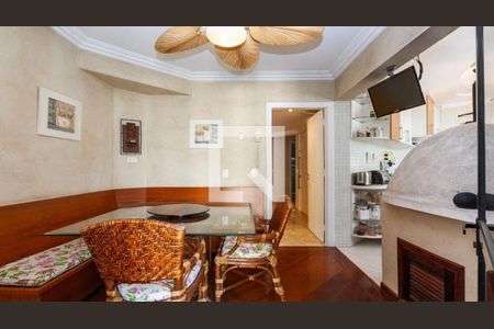 Apartamento à venda com 4 quartos, 208m² em Santa Cecilia, São Paulo