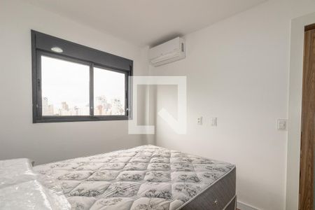 Quarto de kitnet/studio à venda com 1 quarto, 27m² em Vila Olímpia, São Paulo