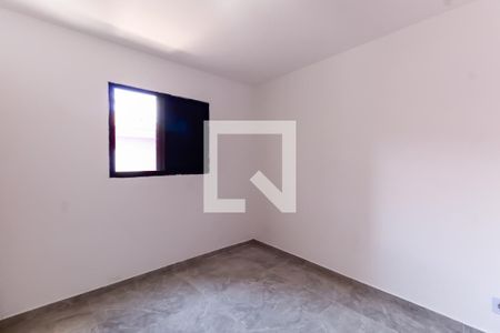 Quarto 1 de apartamento para alugar com 2 quartos, 50m² em Vila Bertioga, São Paulo