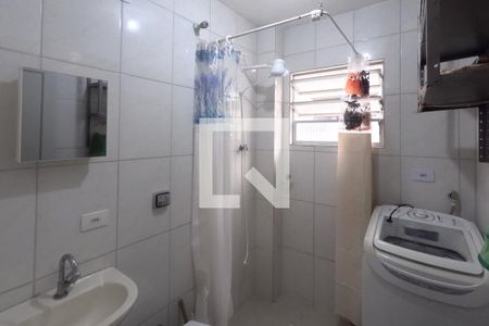 Banheiro de apartamento para alugar com 1 quarto, 40m² em José Menino, Santos