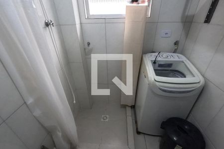 Banheiro de apartamento para alugar com 1 quarto, 40m² em José Menino, Santos