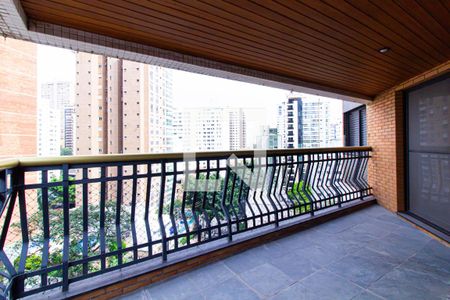 Varanda de apartamento à venda com 4 quartos, 203m² em Perdizes, São Paulo