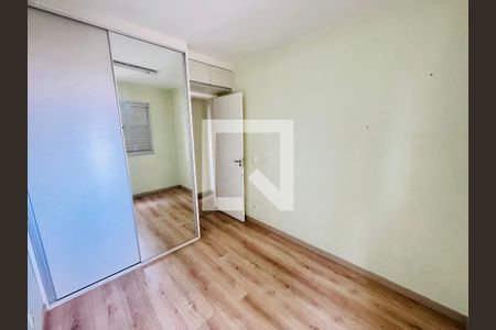Quarto 1 de apartamento à venda com 3 quartos, 74m² em Picanço, Guarulhos