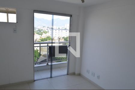 Quarto 1 de apartamento para alugar com 4 quartos, 78m² em Pechincha, Rio de Janeiro