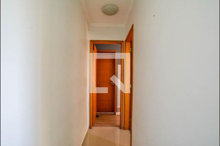Corredor de apartamento à venda com 2 quartos, 104m² em Jardim Ana Maria, Santo André