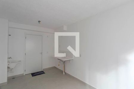 Sala/Cozinha de apartamento para alugar com 2 quartos, 32m² em Vila Graciosa, São Paulo