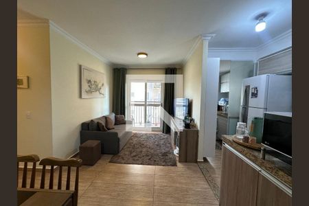 Sala de apartamento para alugar com 3 quartos, 66m² em Vila Sao Joao, Barueri
