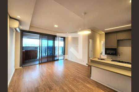 Sala de apartamento à venda com 2 quartos, 83m² em Itaim Bibi, São Paulo