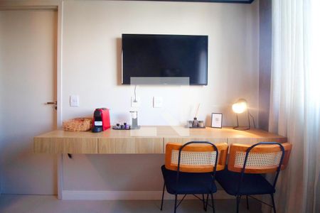 Sala/Cozinha de apartamento à venda com 1 quarto, 24m² em Pinheiros, São Paulo